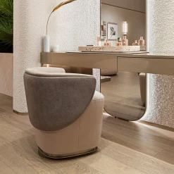 Adele Poltrona in Tessuto Beige con Base Girevole