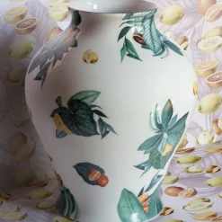 Amalfi Vaso in anfora di porcellana con foglie e agrumi H32Cm