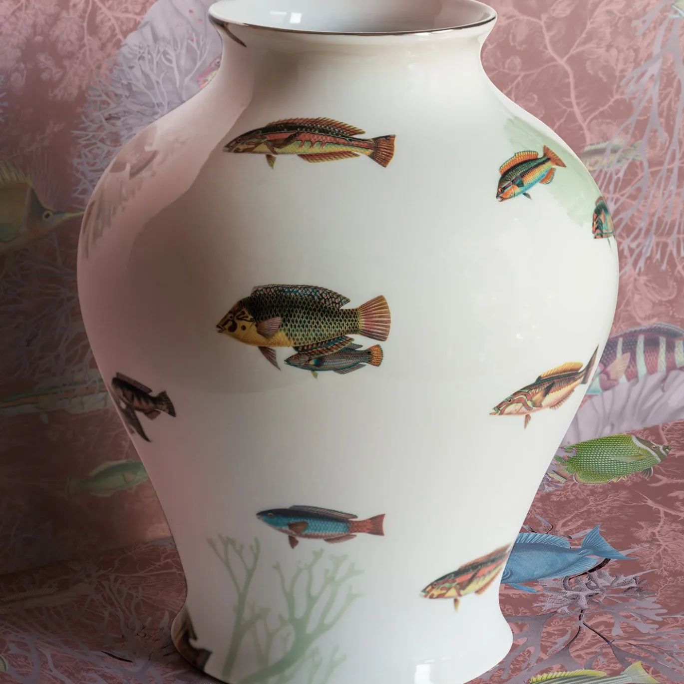 Amami Amphora Vaso in porcellana con pesci tropicali H32Cm