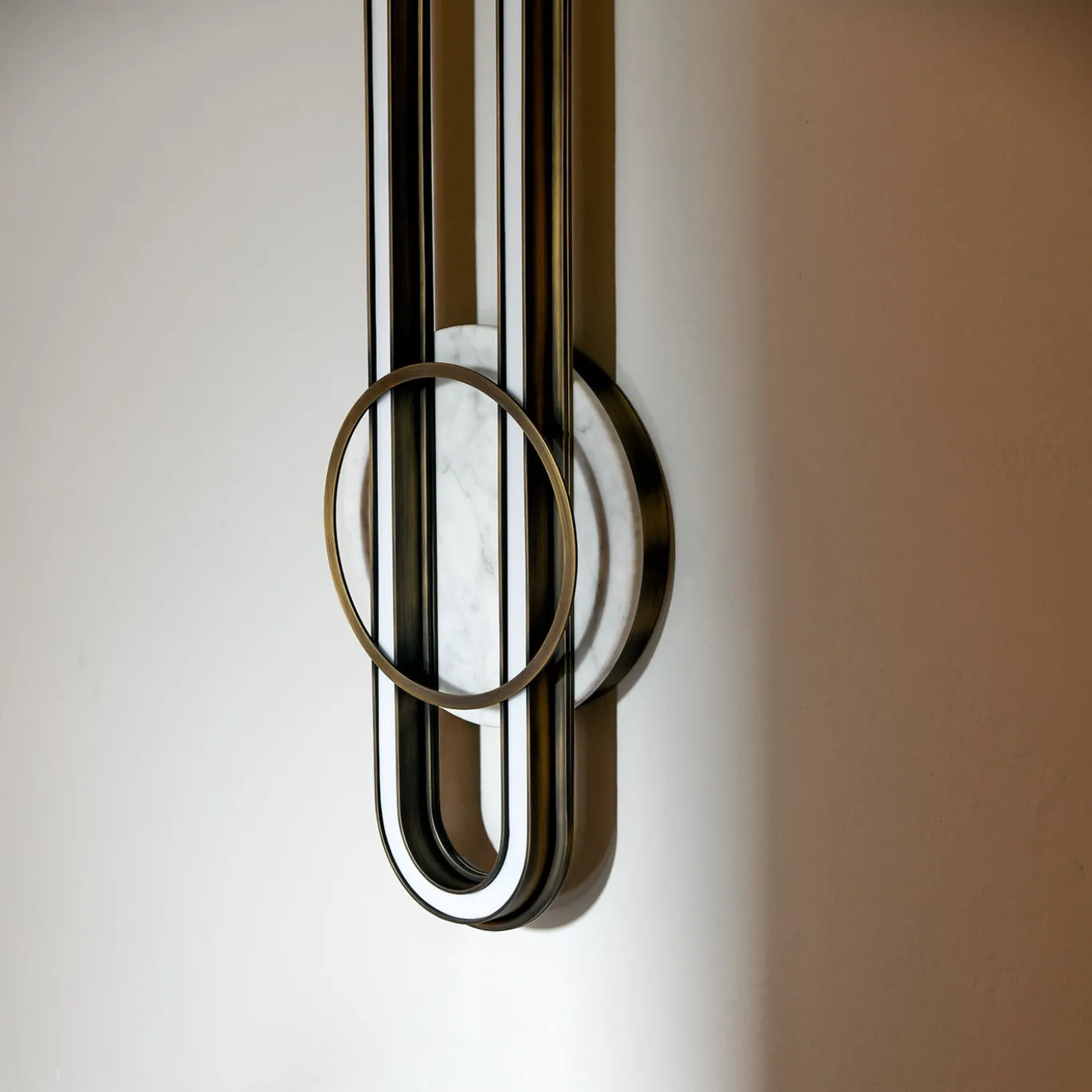 Applique ad anello