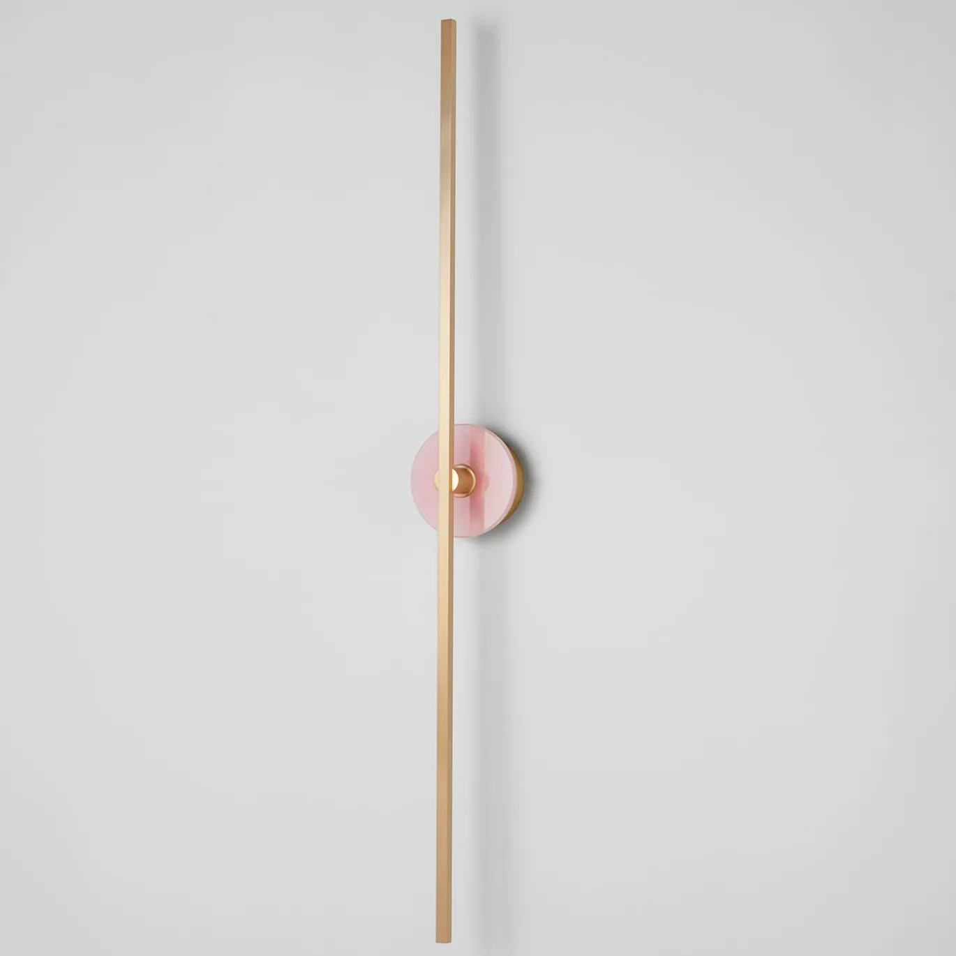 Applique Essential Grand Stick in ottone satinato e onice rosa