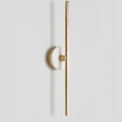 Applique Essential Stick in ottone satinato e marmo bianco