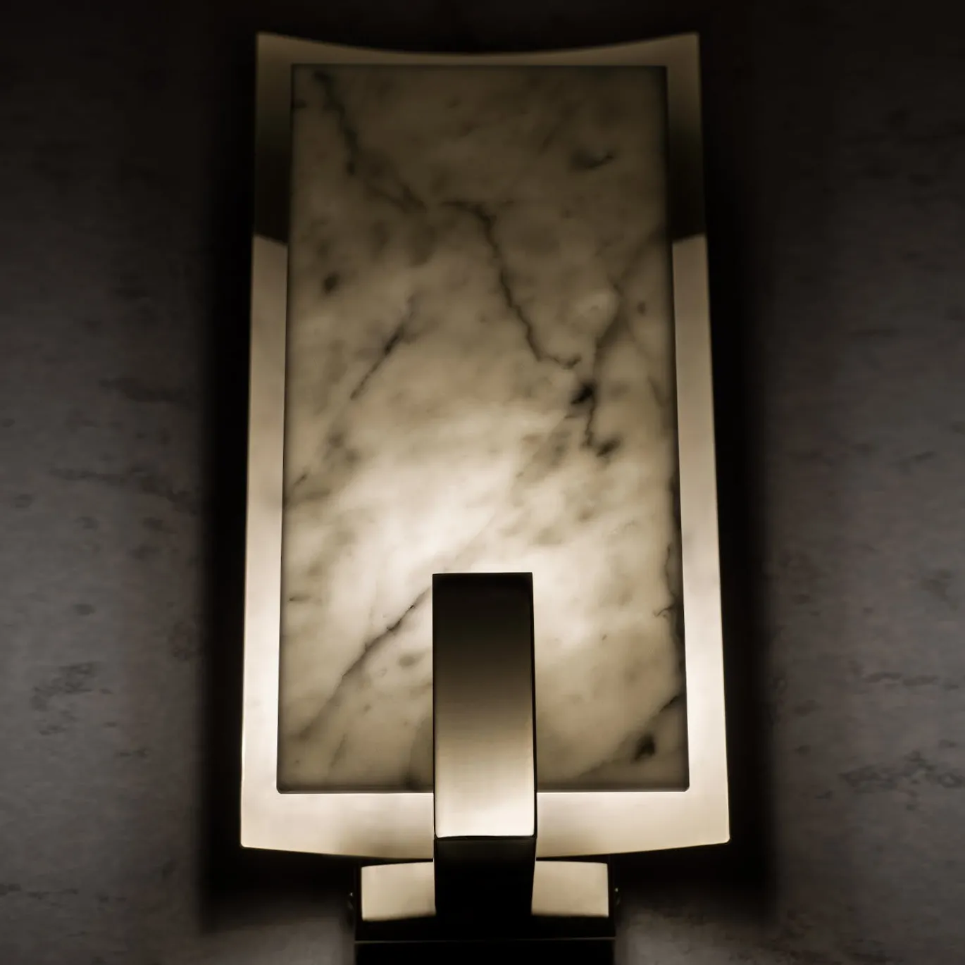 Applique in marmo di Carrara e ottone