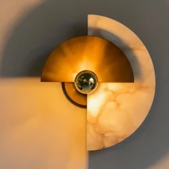Applique Levante in bronzo e alabastro