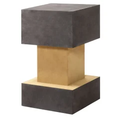 Ara Plinth N.2