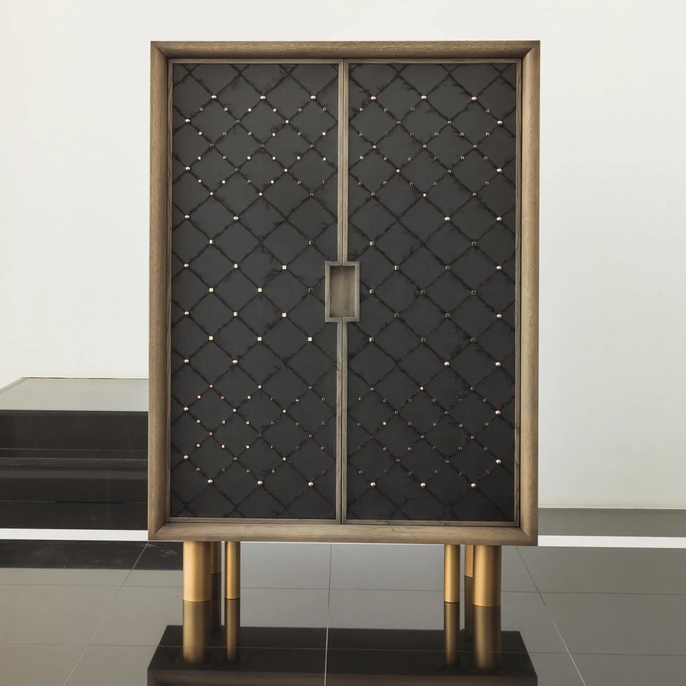 Armadietto Ivo nero