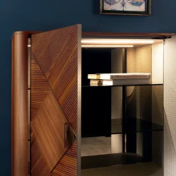 Armadietto Presence in noce canaletto con cassetti e ripiani