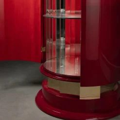 Armadio Bar Torre in pergamena rossa con dettagli in ottone