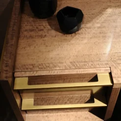 Baldwin Vanity Table di Giannella Ventura