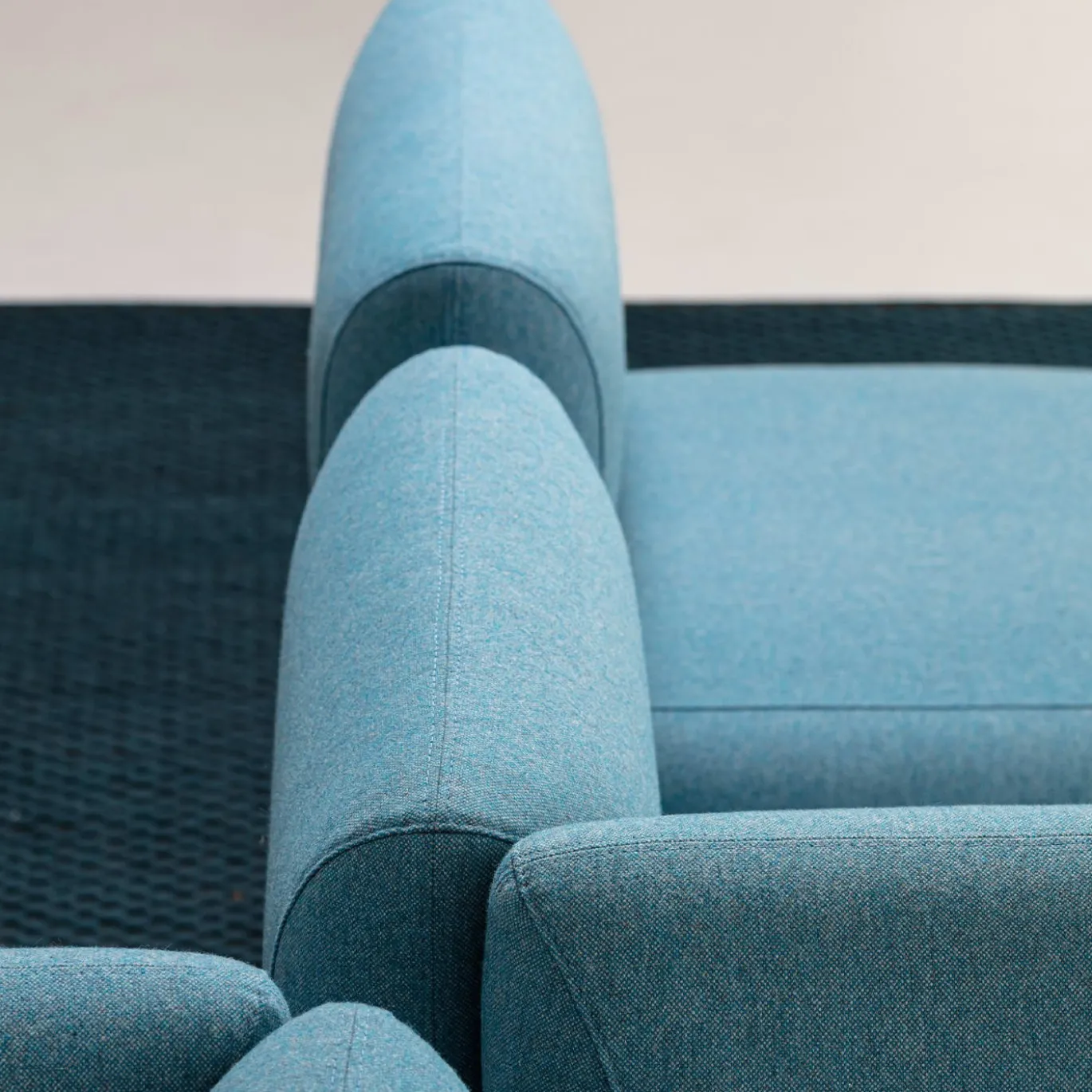 Bernard Poltroncina angolare blu chiaro