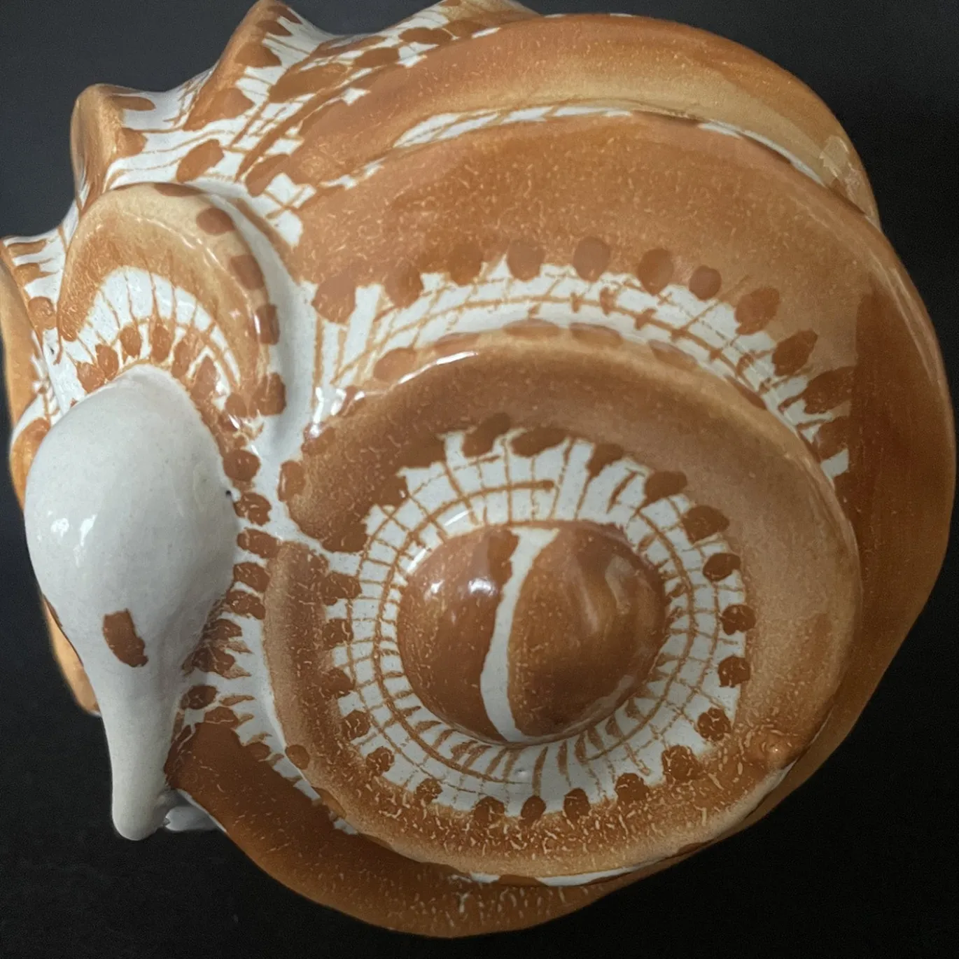 Bottiglia Civetta in ceramica bianca e arancione