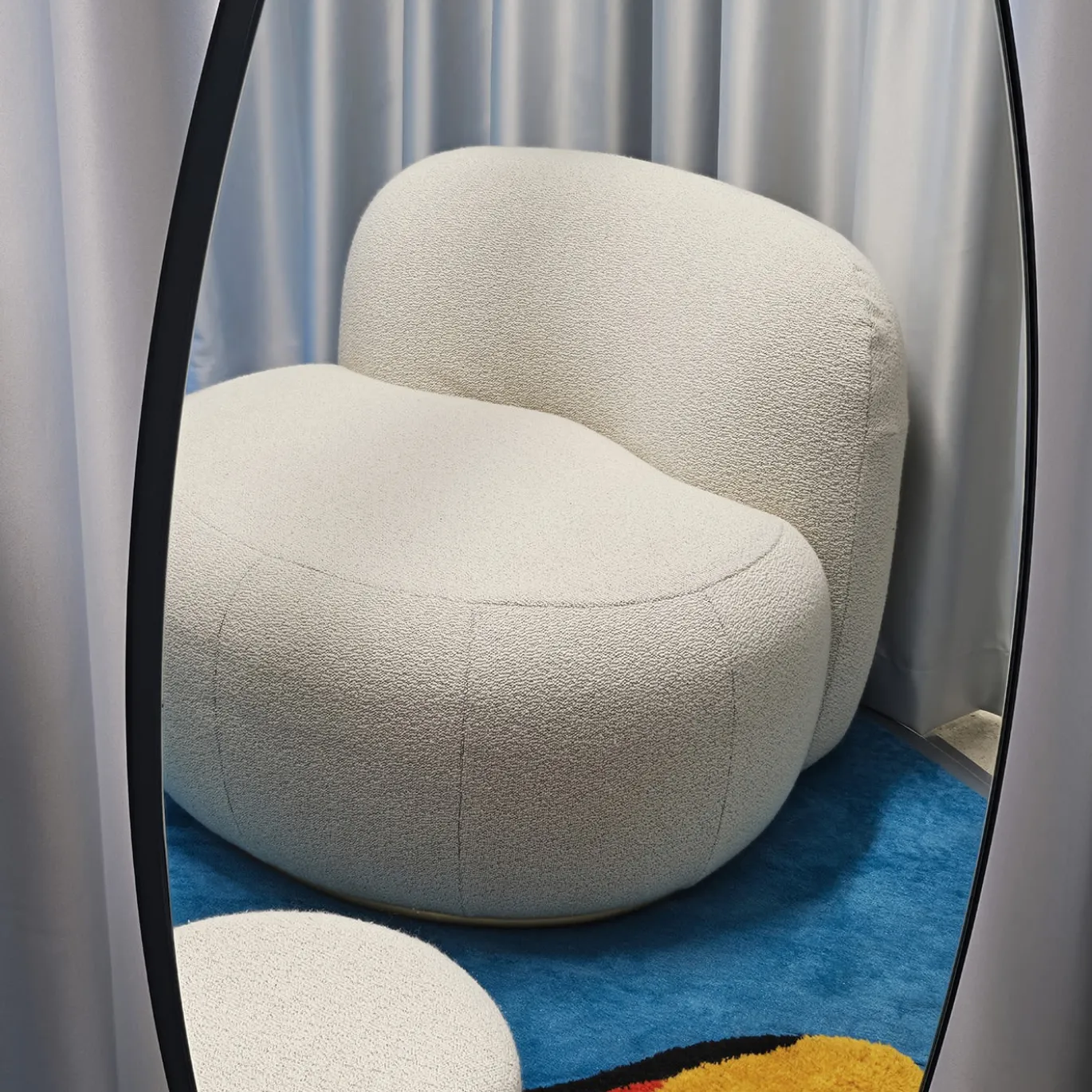 B15Z pearl bouclè armchair