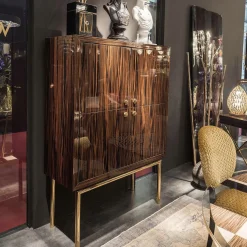 CABINET SECRET 1