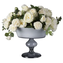Camilla Roses Composizione floreale finta con vaso
