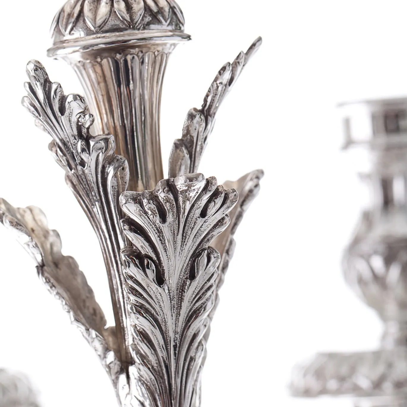 Candelabro Fiamme a nove bracci in argento sterling