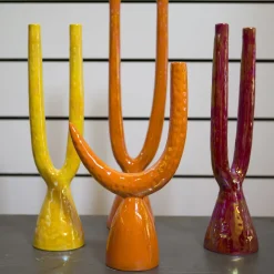 Candelabro Gamma in ceramica gialla