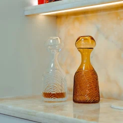 Caraffa in cristallo trasparente incisa a mano Grecale