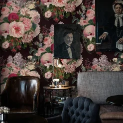Carta da Parati Botanica Drammatica con Fiori di Peonia per Decorazioni