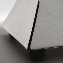 Centrotavola Alegria in ottone argentato con ciotola in vetro opalino bianco