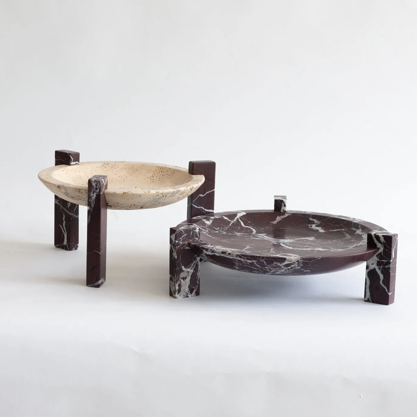 Centrotavola Block Stand basso in marmo Rosso Lepanto