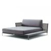 Chaise longue in tessuto grigio per esterni