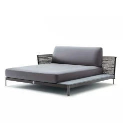 Chaise longue in tessuto grigio per esterni