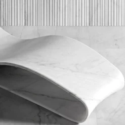 Chaise Lounge in Marmo Bianco Volute