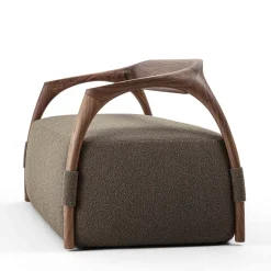 Chassis Divano con Struttura in Legno e Rivestimento in Tessuto Marrone