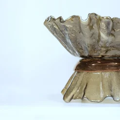Ciotola scultorea Ballarina in vetro di Murano bronzo e oro rosso effetto marmo