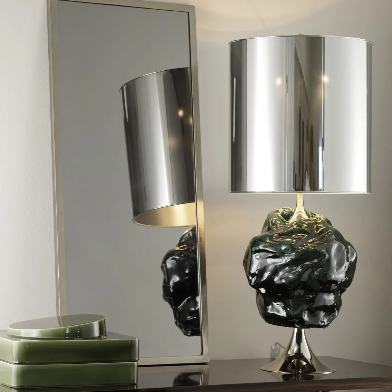 CL2120/AR Lampada da tavolo verde e argentata