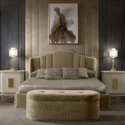 Comodino bianco e oro