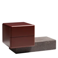 Comodino Brick NL Laccato Rosso Amarone Lucido con Base in Marmo Porfido