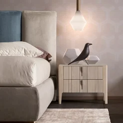 Comodino Domino a 2 cassetti in noce canaletto beige