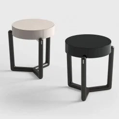 Comodino in legno Cecil White