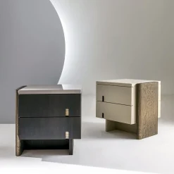 Comodino Outfit Laccato Lucido con Accenti in Bronzo