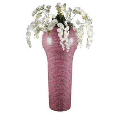 Composizione floreale a mosaico rosa di Nuova Delhi