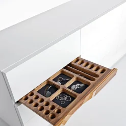 ComRì Armadio bianco di Toyo Ito