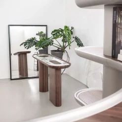Console in noce nero Creta con top in marmo bianco Arabescato