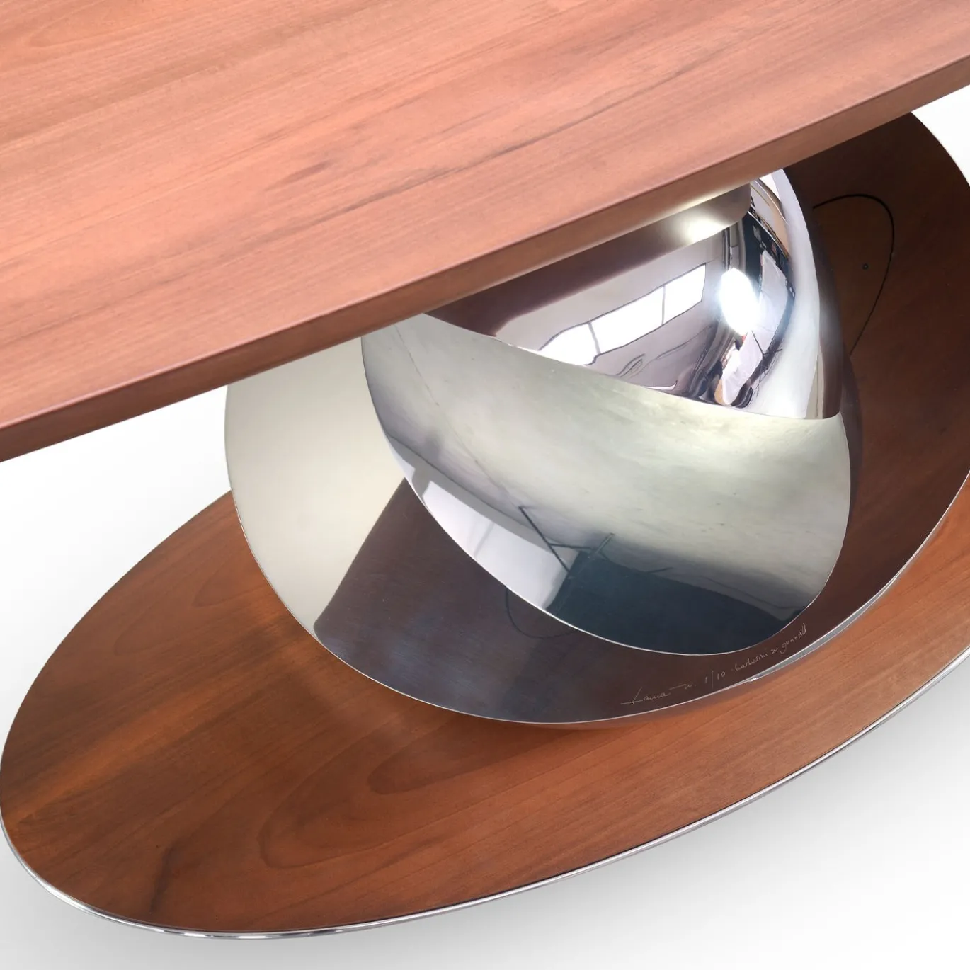 Console Lama in legno di noce e acciaio inossidabile