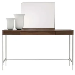 Console Reflects di Sam Baron