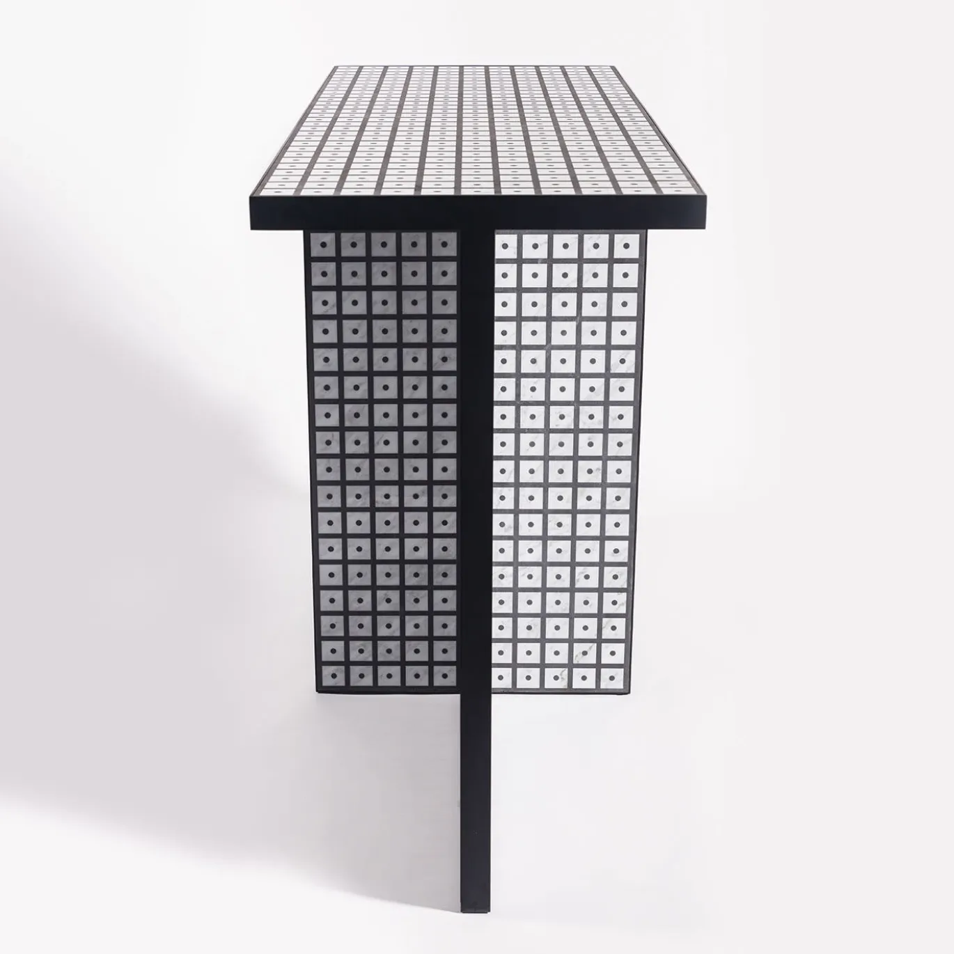 Console T-Profile di David e Nicolas Studio