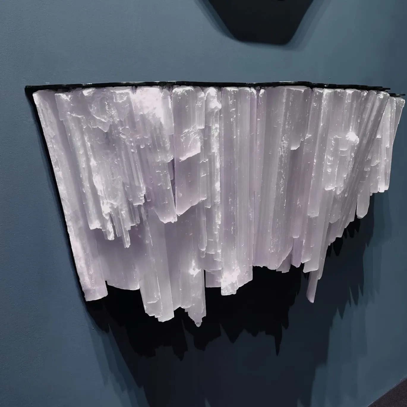 Consolle Sospesa Snow Queen in Selenite