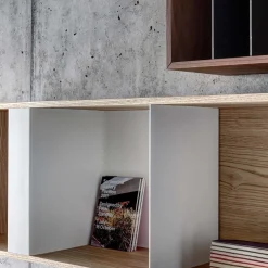 Contenitore pensile T Box Long Walnut di Act_Romegialli