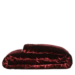 Coperta di velluto rosso e lino