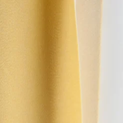 Coperta gialla di Biella