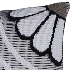Copricuscino quadrato Margherita Black&White di Carlo Sanna