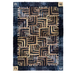 Copriletto Intarsia in pelliccia di visone nero e beige chiaro