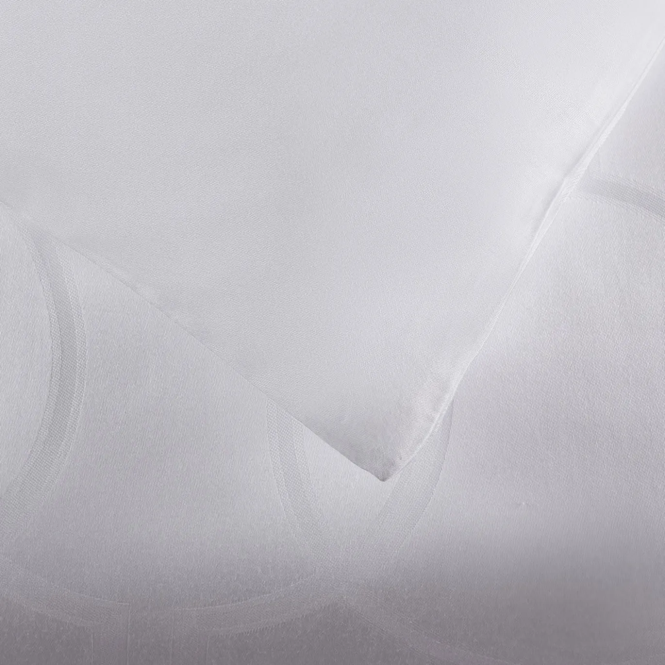 Copripiumino matrimoniale Shangri-La Jacquard Bianco