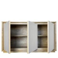 Credenza a 3 ante in grigio e bianco di Fuga Strisce Tre di M. Meccani