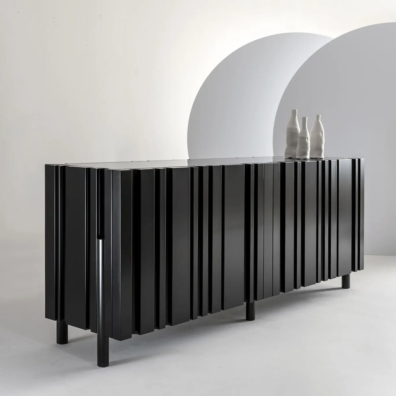 Credenza Bamboo Lounge in legno nero